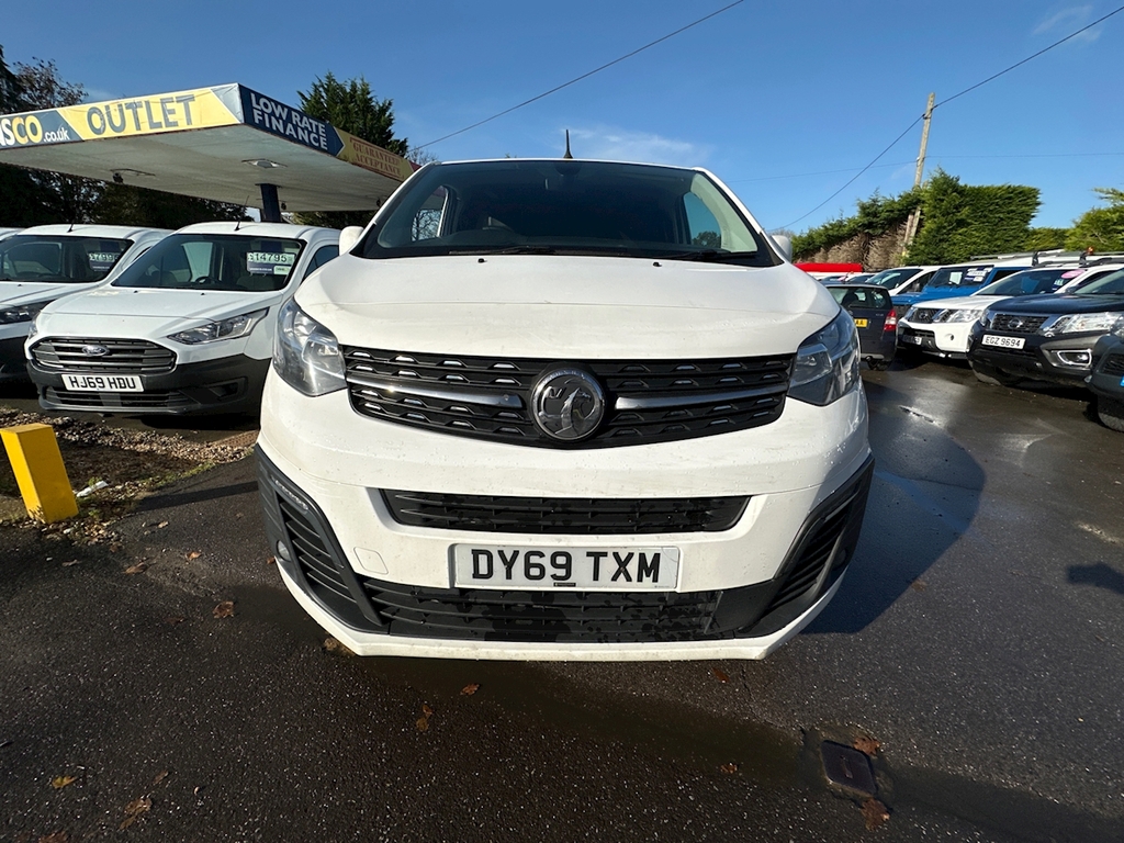 Vauxhall Vivaro 1.5 Turbo D 2900 Sportive Panel Van Man White #4