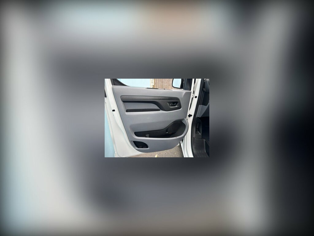 Vauxhall Vivaro 1.5 Turbo D 2900 Sportive Panel Van Man White #4