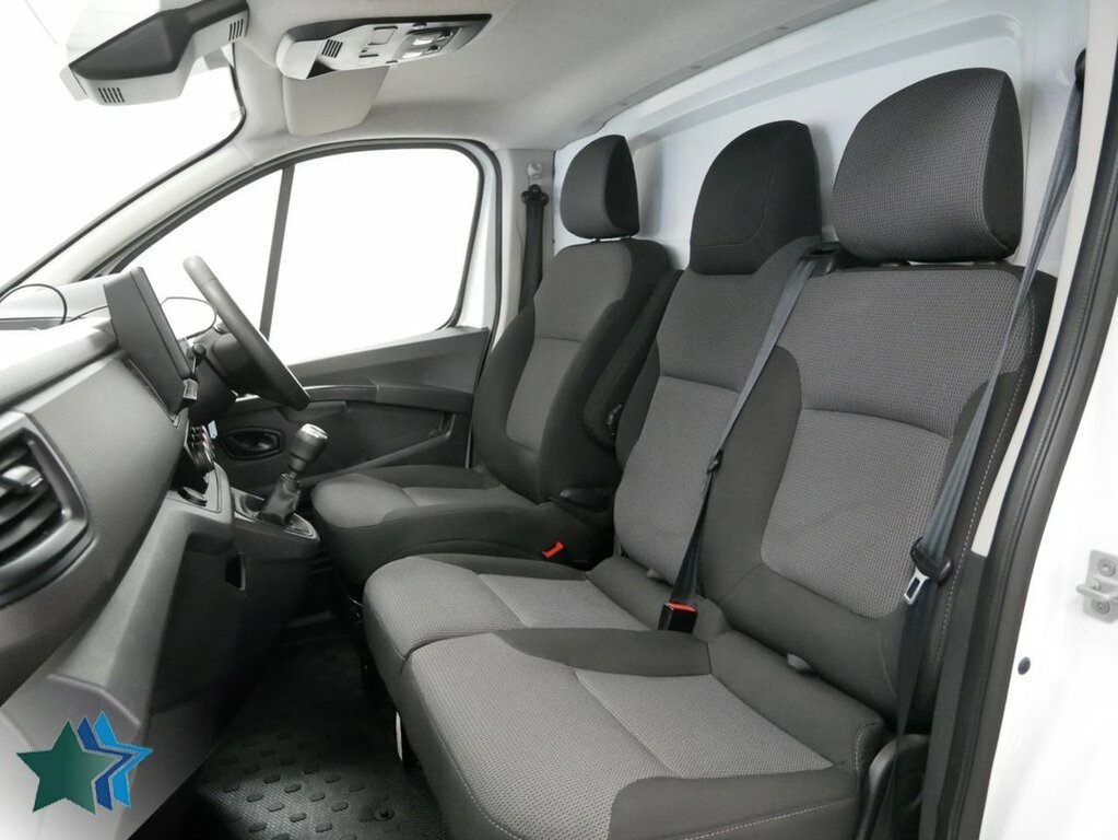 Renault Trafic 2L 2.0 Dci Blue Sl28 Business Panel Van Diese FV23EOZ White #4