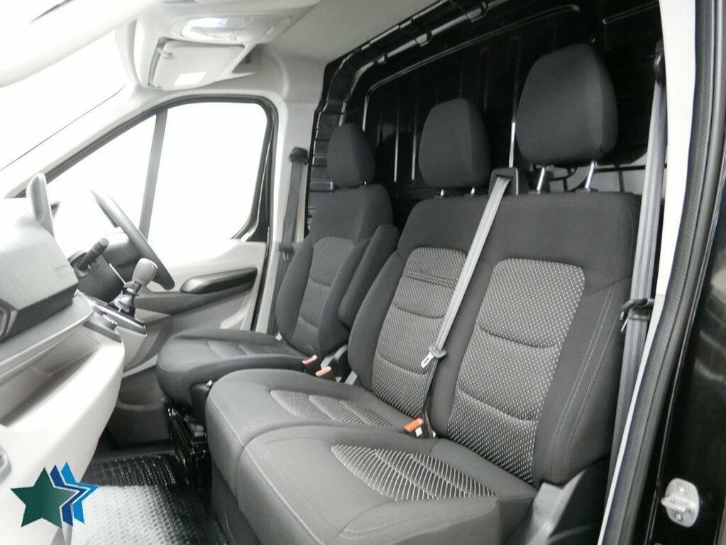 Maxus Deliver 9 2L 2.0 D20 Panel Van Fwd L3 Heur Black #4