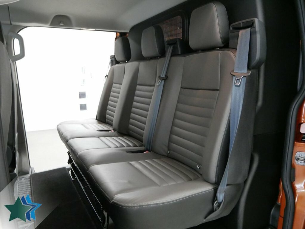 Ford Transit Custom 2L 2.0 320 Ecoblue Limited Crew Van Double Cab Orange #2
