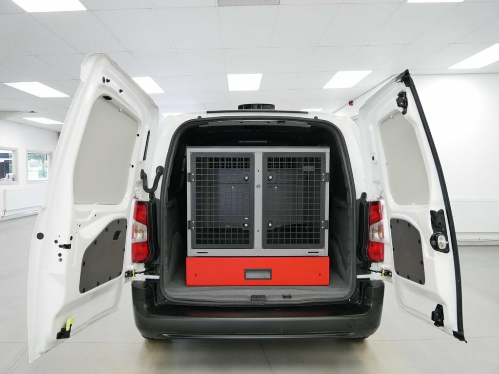 Vauxhall Combo 1.5L Turbo D 2000 Edition Panel Van Man White #2