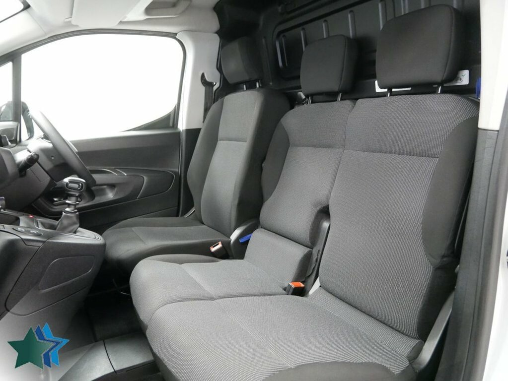 Peugeot Partner 1.5L Bluehdi 950 Asphalt Long Panel Van 6Dr White #4