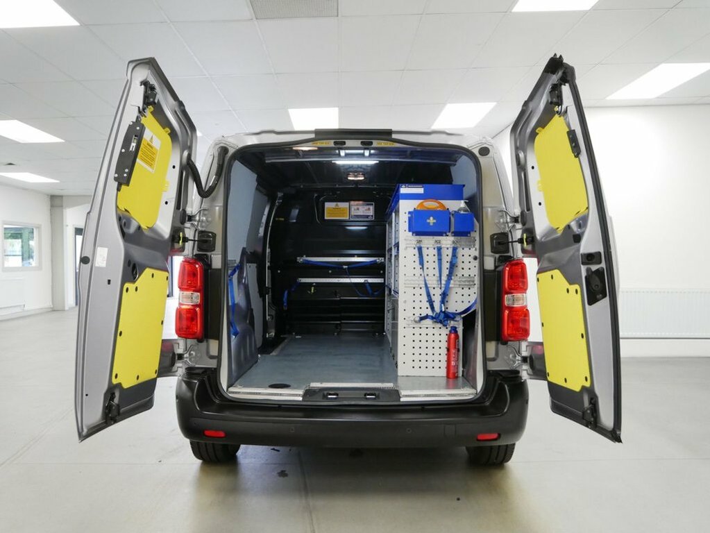 Vauxhall Vivaro Mpv Grey #2