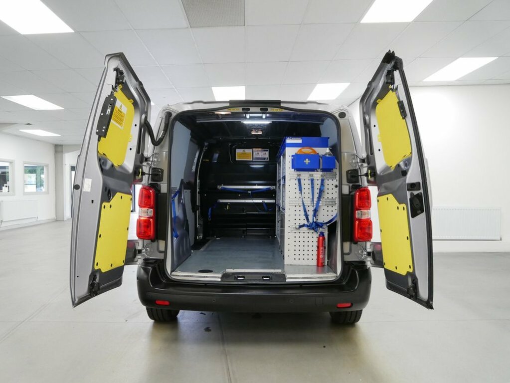 Vauxhall Vivaro Lwb L2h1 Low White #13