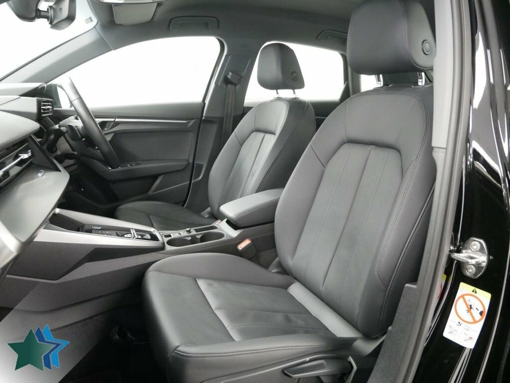 Audi A3 1.4L Tfsie 40 Sport Sportback Plug-in H Black #3