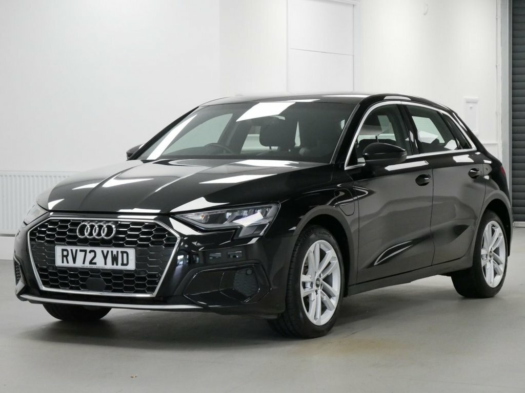 Audi A3 1.4L Tfsie 40 Sport Sportback Plug-in H Black