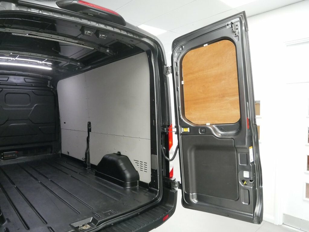 Ford Transit Custom Custom 2.0 Ecoblue 170Ps Low Roof Limited Van Black #26