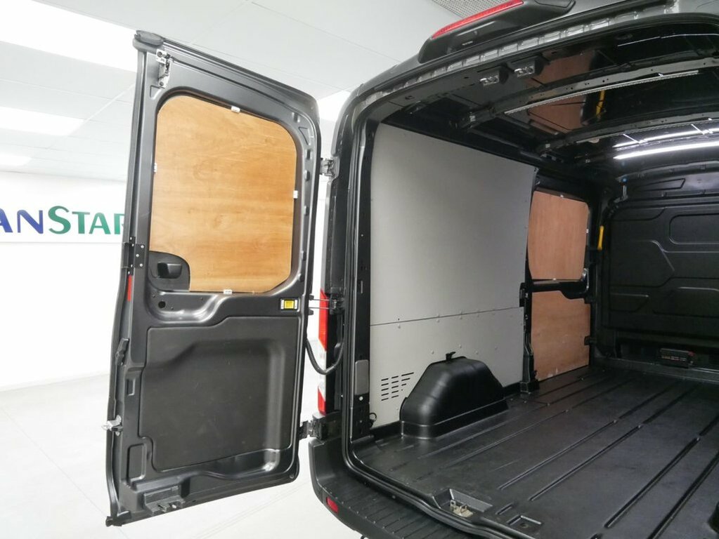 Ford Transit Custom Custom 2.0 Ecoblue 170Ps Low Roof Limited Van Black #25