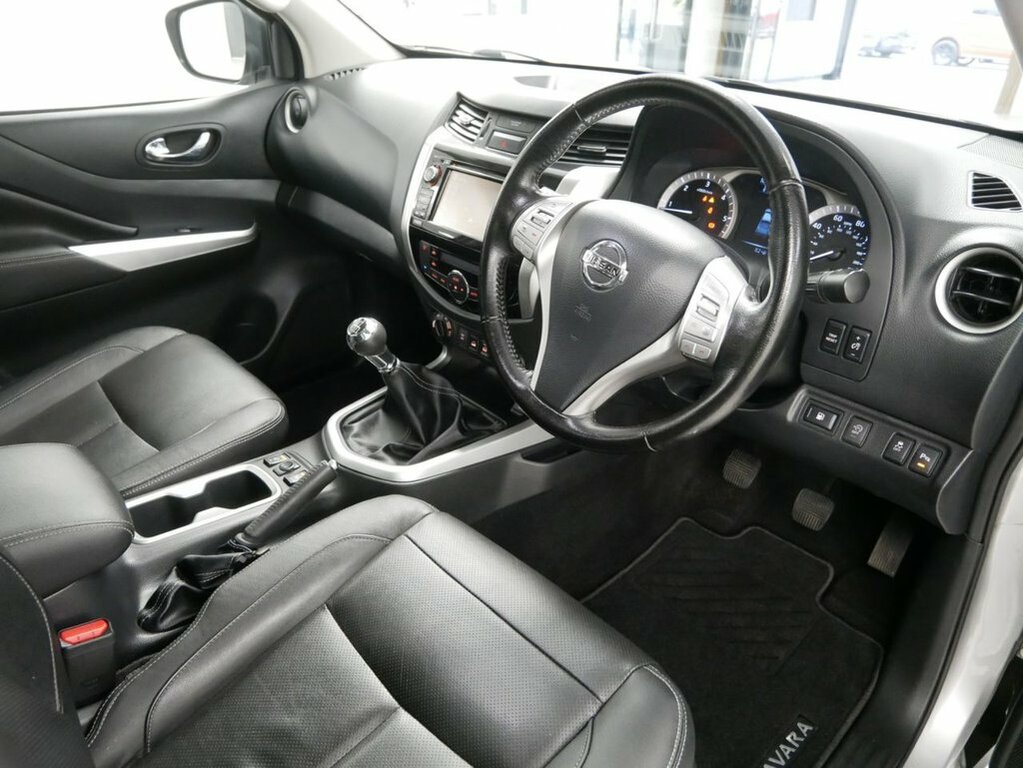 Nissan Navara Automatic Grey #15