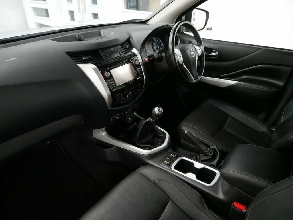 Nissan Navara Automatic Grey #23