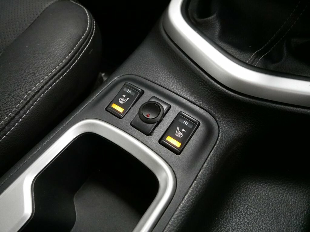 Nissan Navara Automatic Grey #22