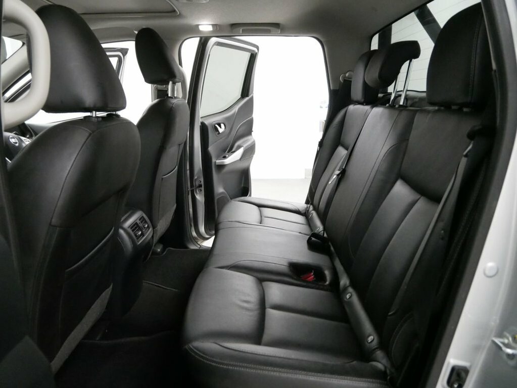 Nissan Navara Automatic Grey #31