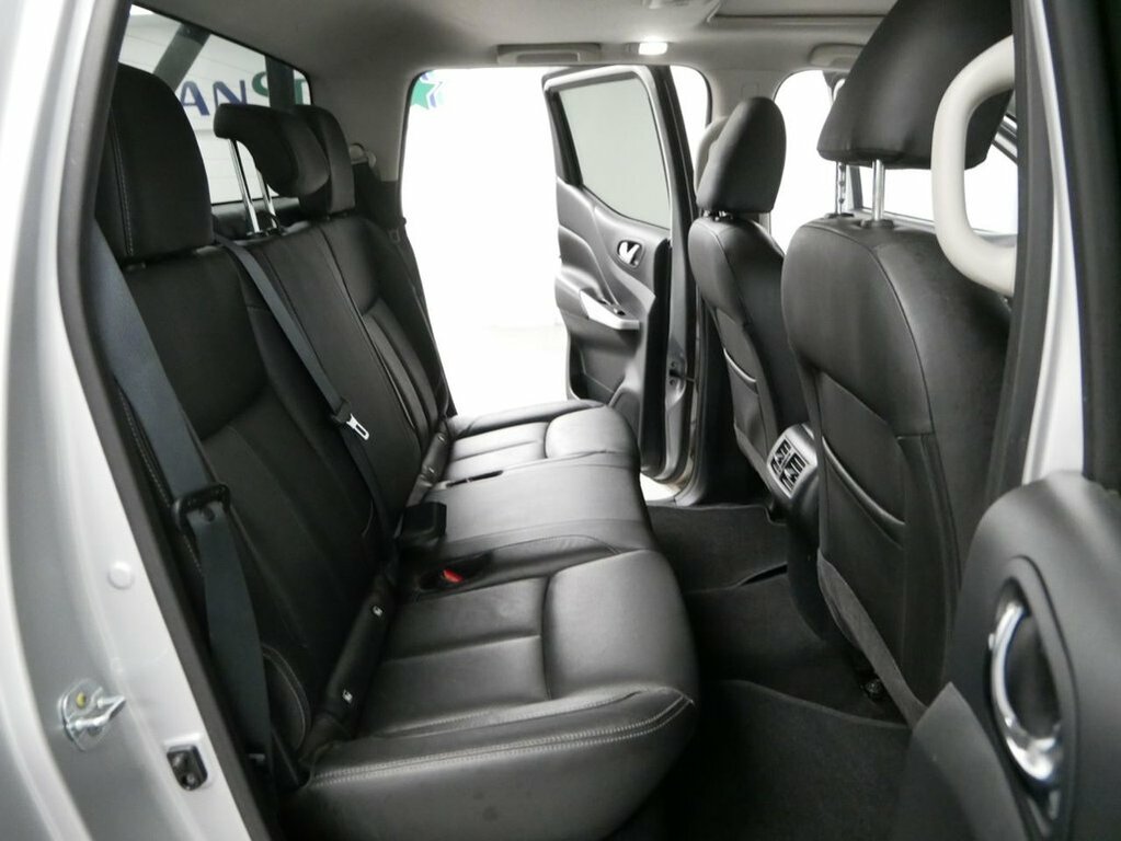 Nissan Navara Automatic Grey #30