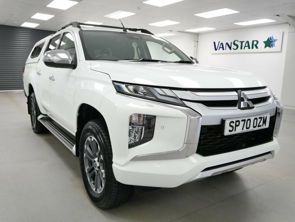 Mitsubishi L200 Doublecab 2.2 Di-d Barbarian X 4Wd Silver #9