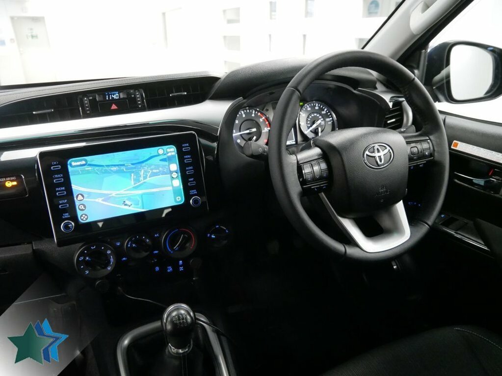 Toyota HILUX 2.4L D-4d Icon Pickup Double Cab Blue #3