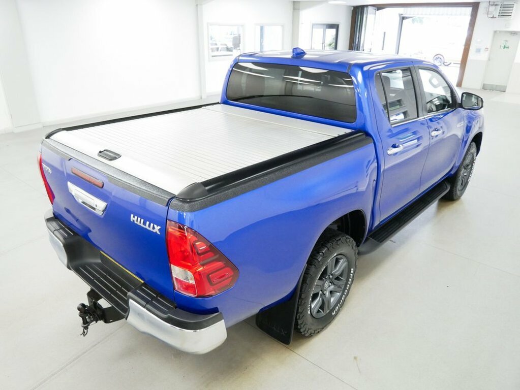 Toyota HILUX 2.4L D-4d Icon Pickup Double Cab Blue #2