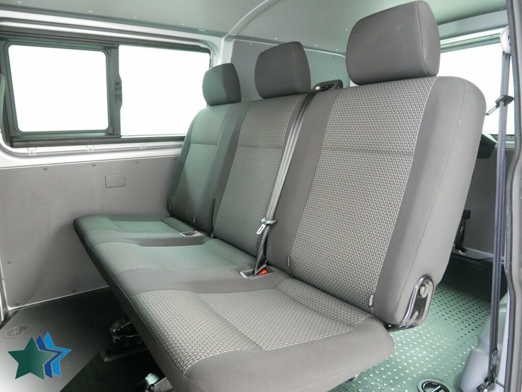 Volkswagen Transporter 2L 2.0 Tdi T30 Highline Kombi Double Cab Diese Silver #3