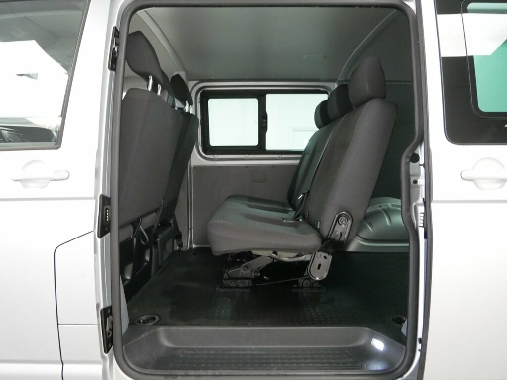 Volkswagen Transporter Mpv Blue #28