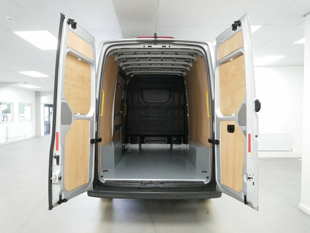 Volkswagen Crafter 2L 2.0 Tdi Cr35 Trendline Panel Van Aut Silver #2