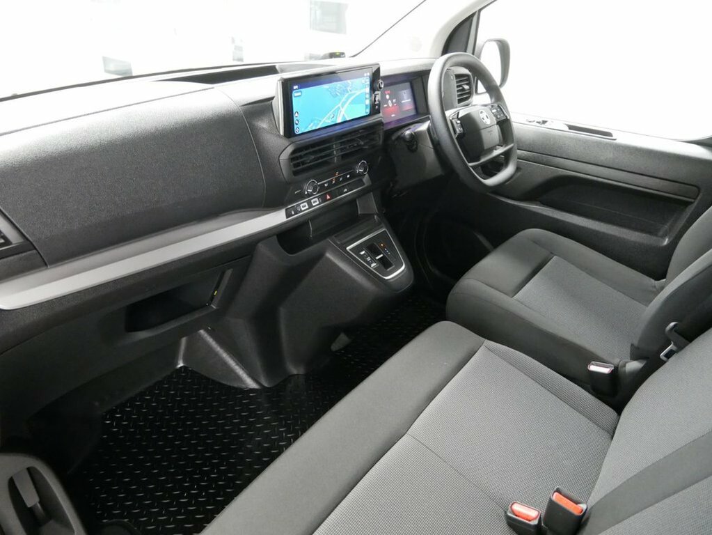 Vauxhall Vivaro 3100 75Kwh Dynamic Panel Van 6Dr L1 Grey #21