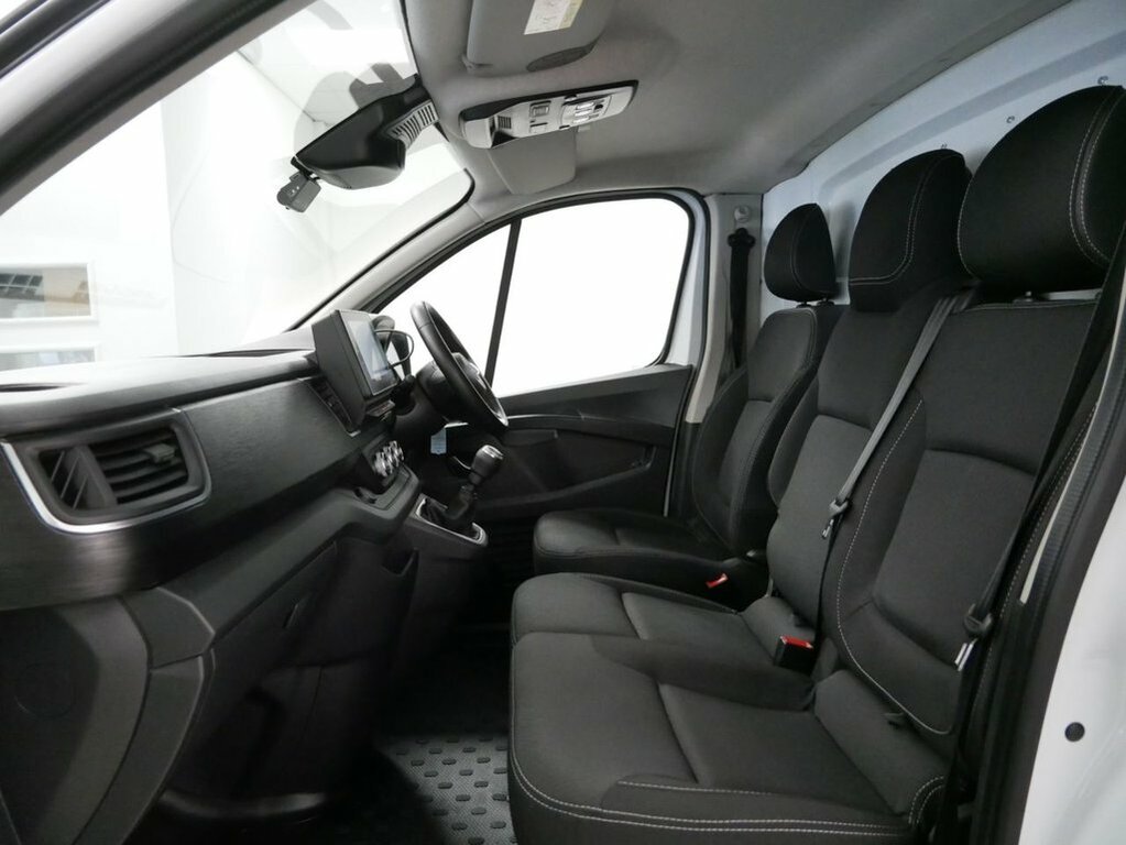 Nissan Primastar 2L 2.0 Dci 30 Tekna Crew Van Double Cab 6Dr Grey #18