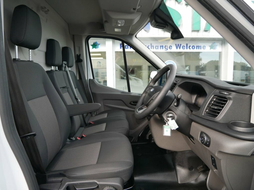 Ford Transit Custom Custom 320 Trend L1 Swb Fwd 2.5 Phev 232Ps Lo Silver #14