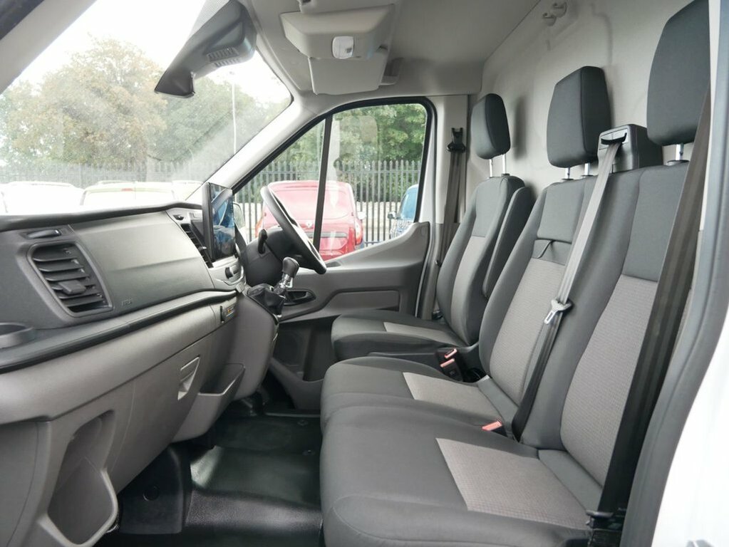 Ford Transit Custom Custom 320 Trend L1 Swb Fwd 2.5 Phev 232Ps Lo Silver #22