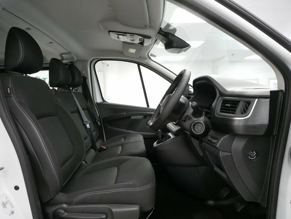 Renault Trafic Ll30 Blue Dci 170 Extra Sport Safety Van Edc  #17