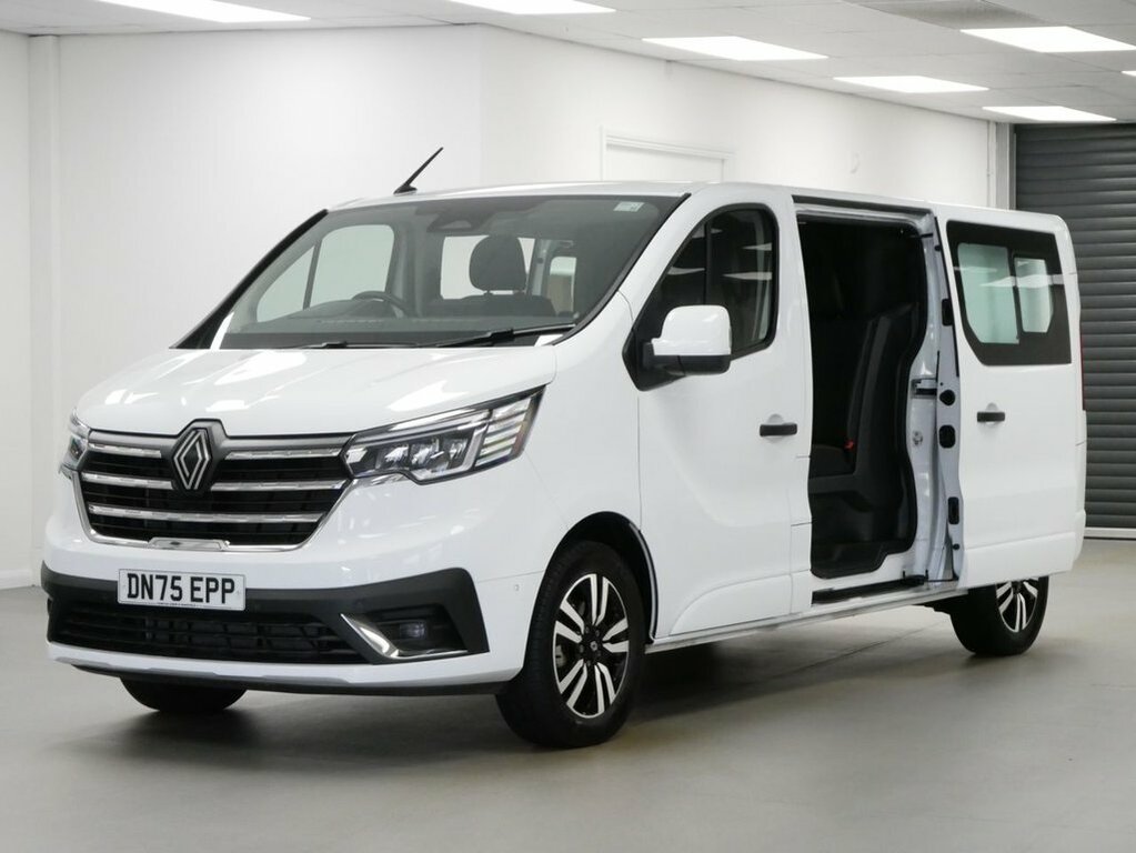 Renault Trafic 2L 2.0 Dci Blue Ll30 Extra Sport Crew Van Double C White