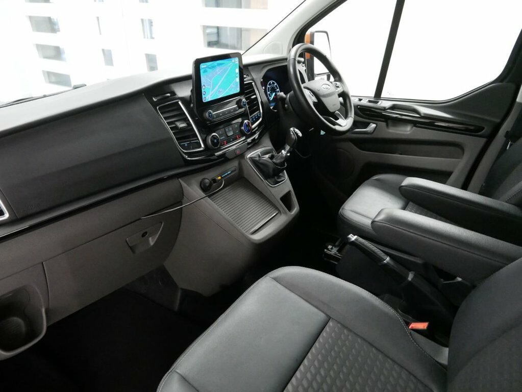 Ford Tourneo Custom 2L Titanium Grey #25