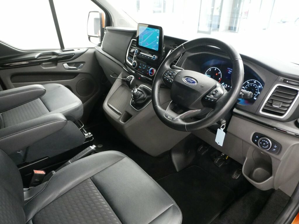 Ford Tourneo Custom 2L Titanium Grey #14