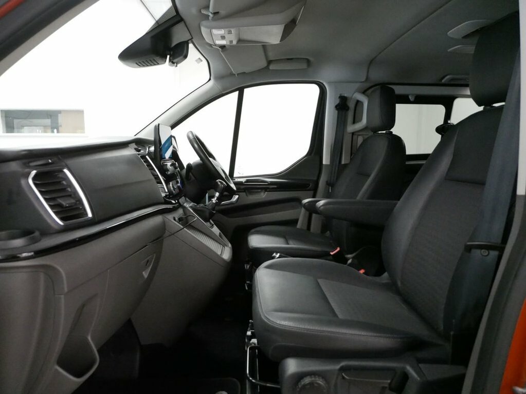 Ford Tourneo Custom 2L Titanium Grey #26