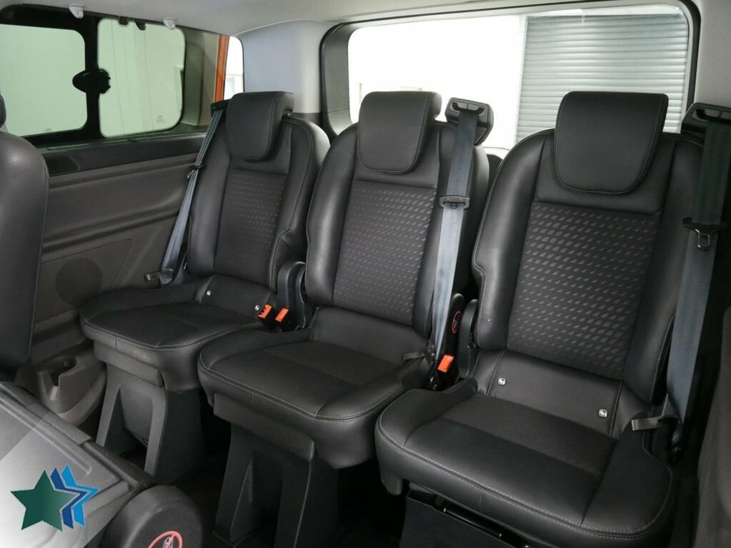 Ford Tourneo Custom 2L 2.0 320 Ecoblue Sport Minibus Double Cab Di Orange #5