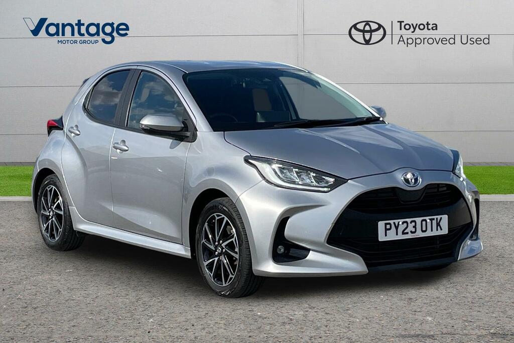 Toyota Yaris 1.5 Vvt-h Design E-cvt Euro 6 Ss Silver
