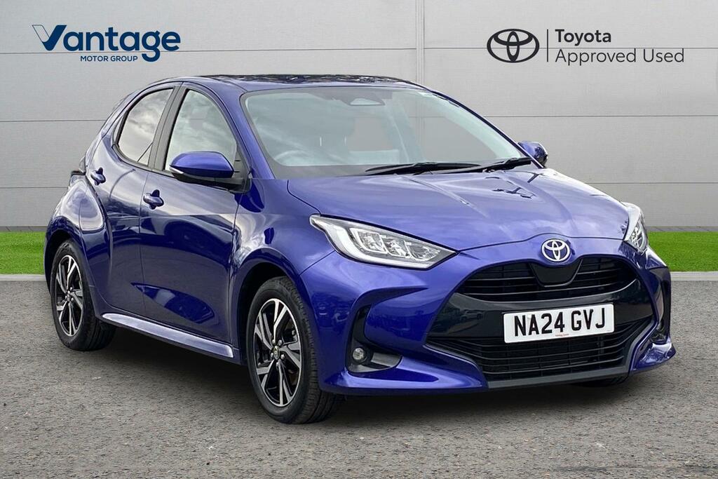 Toyota Yaris 1.5 Vvt-h Design E-cvt Euro 6 Ss Blue