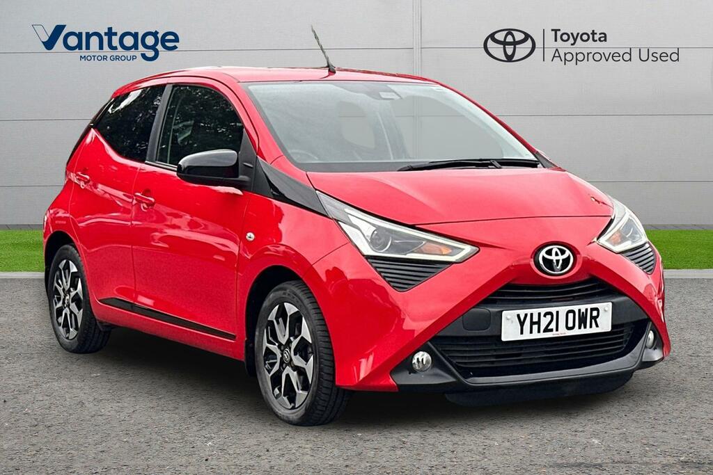 Toyota Aygo 1.0 Vvt-i X-trend Euro 6 Safety Sense Red