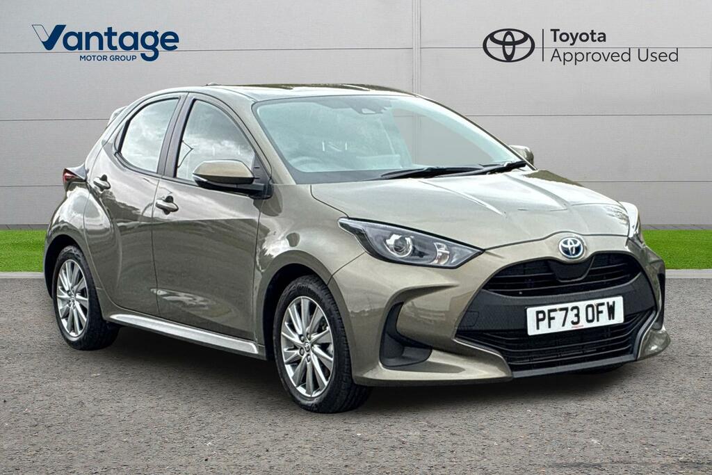 Toyota Yaris 1.5 Vvt-h Icon E-cvt Euro 6 Ss Brown