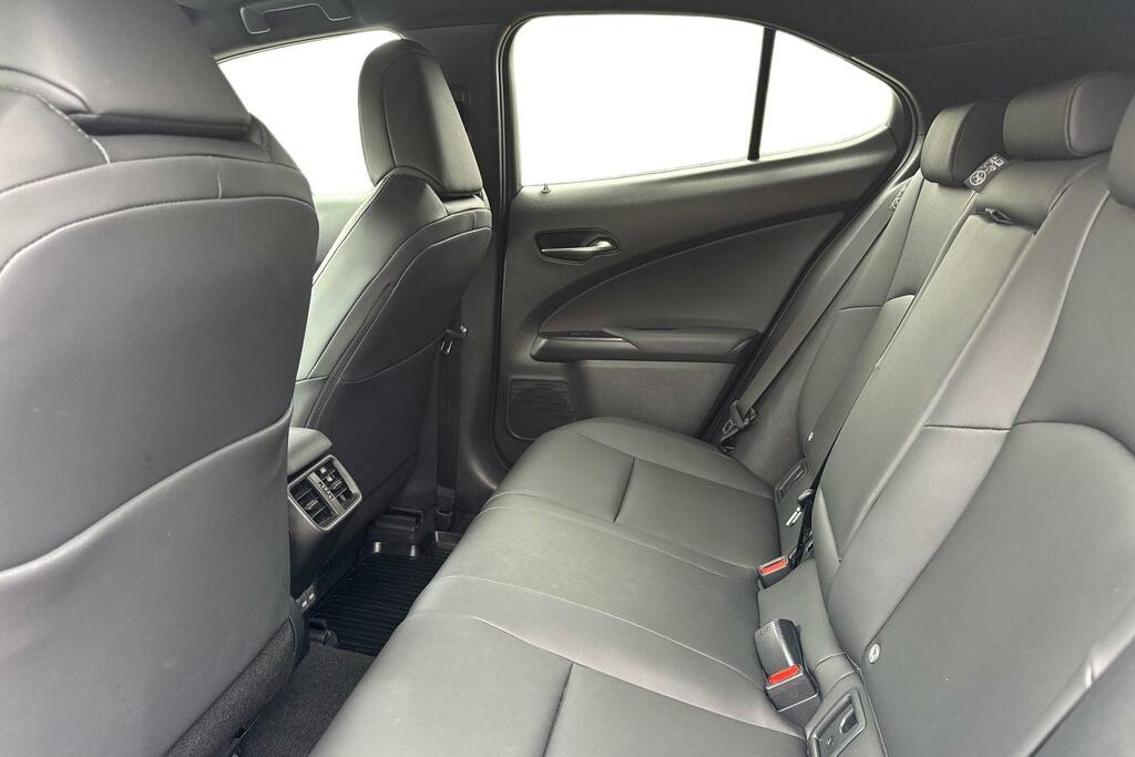 Lexus UX 300E 72.8Kwh Premium Plus Black #16