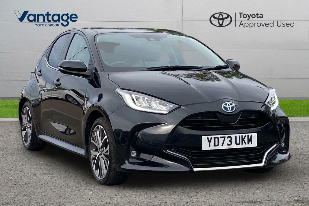 Toyota Yaris 1.5 Vvt-h Excel E-cvt Euro 6 Ss Black