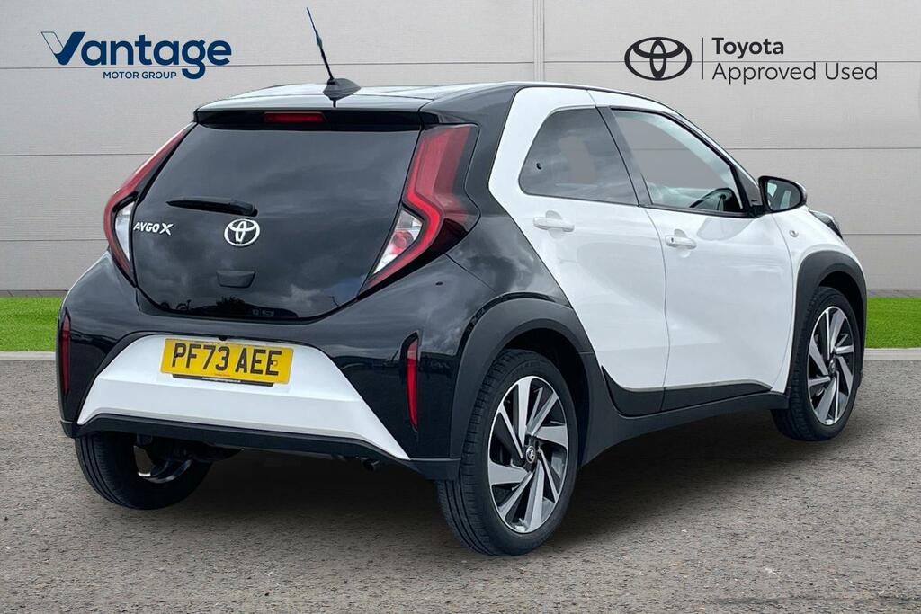 Toyota Aygo X 1.0 Vvt-i Edge Euro 6 Ss White #2