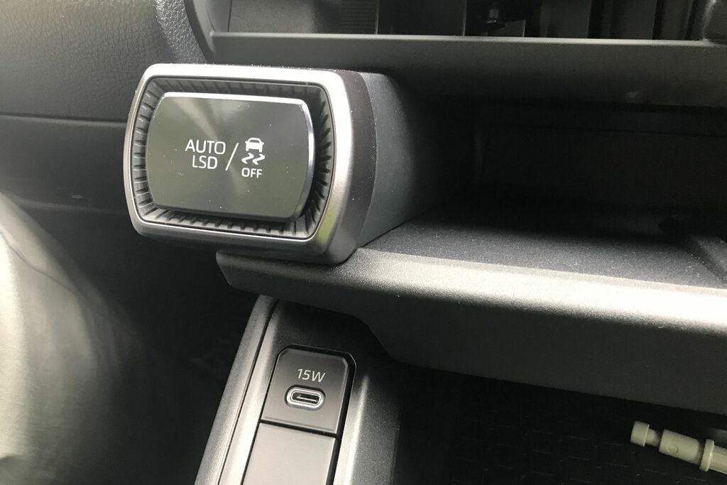 Toyota Rav 4 2.5 Phev Design #33