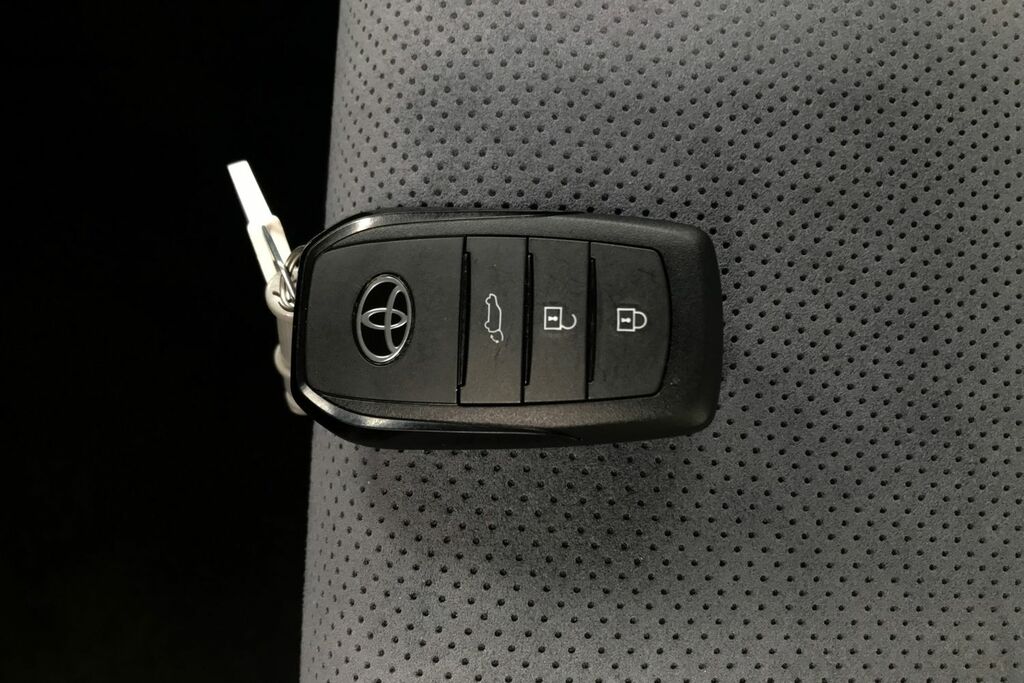 Toyota Rav 4 2.5 Phev Design #27
