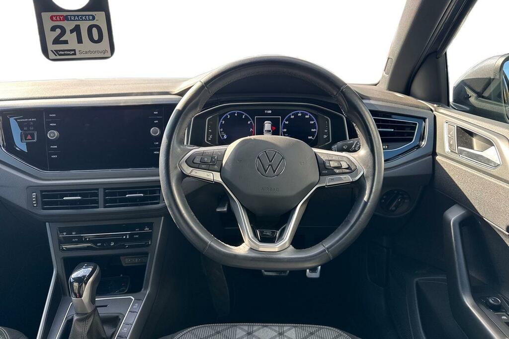 Volkswagen Taigo Suv White #11