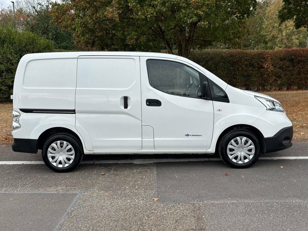 Nissan e-NV200 40Kwh Visia Panel Van Swb 109 P White #4