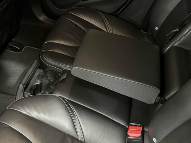 Volvo V40 R-design Nav Plus White #20