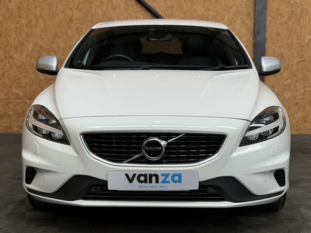 Volvo V40 R-design Nav Plus White #38