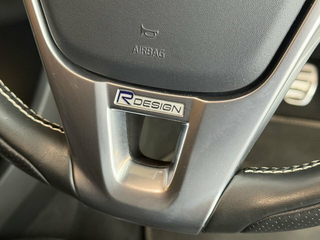 Volvo V40 R-design Nav Plus White #48