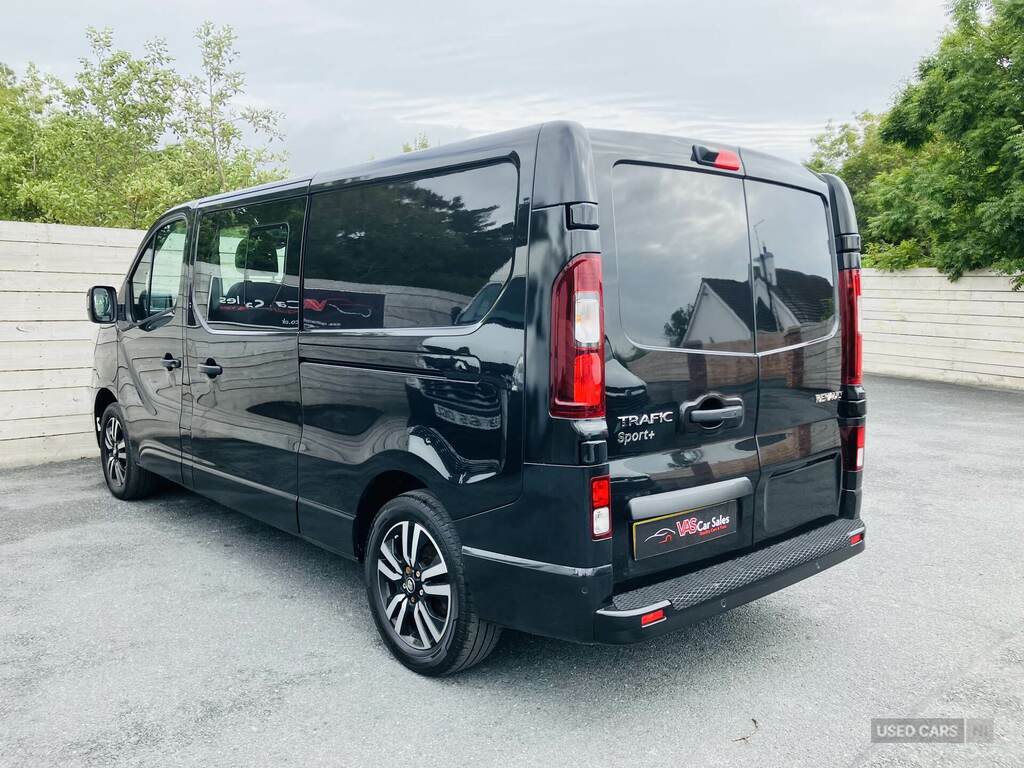Renault Trafic Ll30 Blue Dci 150 Sport Crew Van ML23LYW Black #4