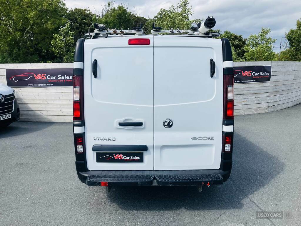 Vauxhall Vivaro Mpv Silver #5